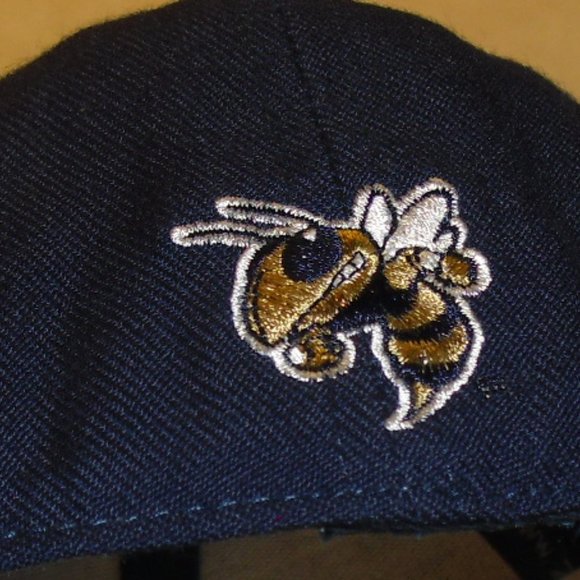 Zephyr Navy and Gold GT Hat - Picture 4 of 4